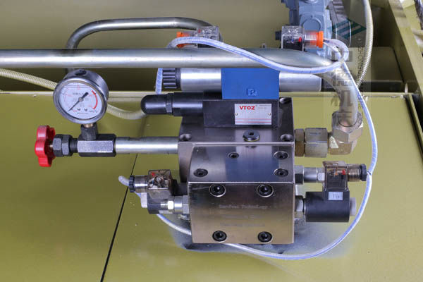 ZDP-20050高品质液压阀，质量好，在高温高压条件下长期稳定.jpg